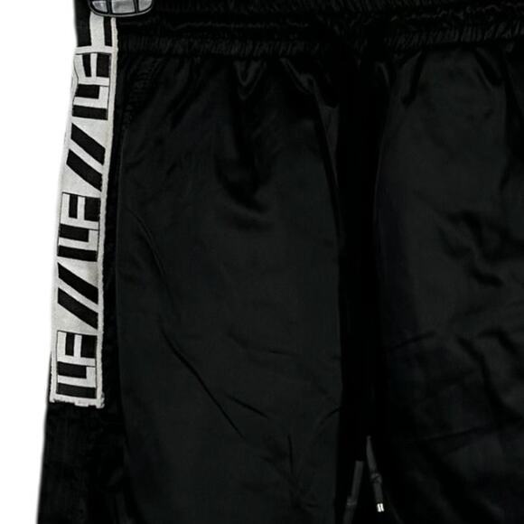 LF Los Angeles Black Skirt Size XS - Picture 4 of 5